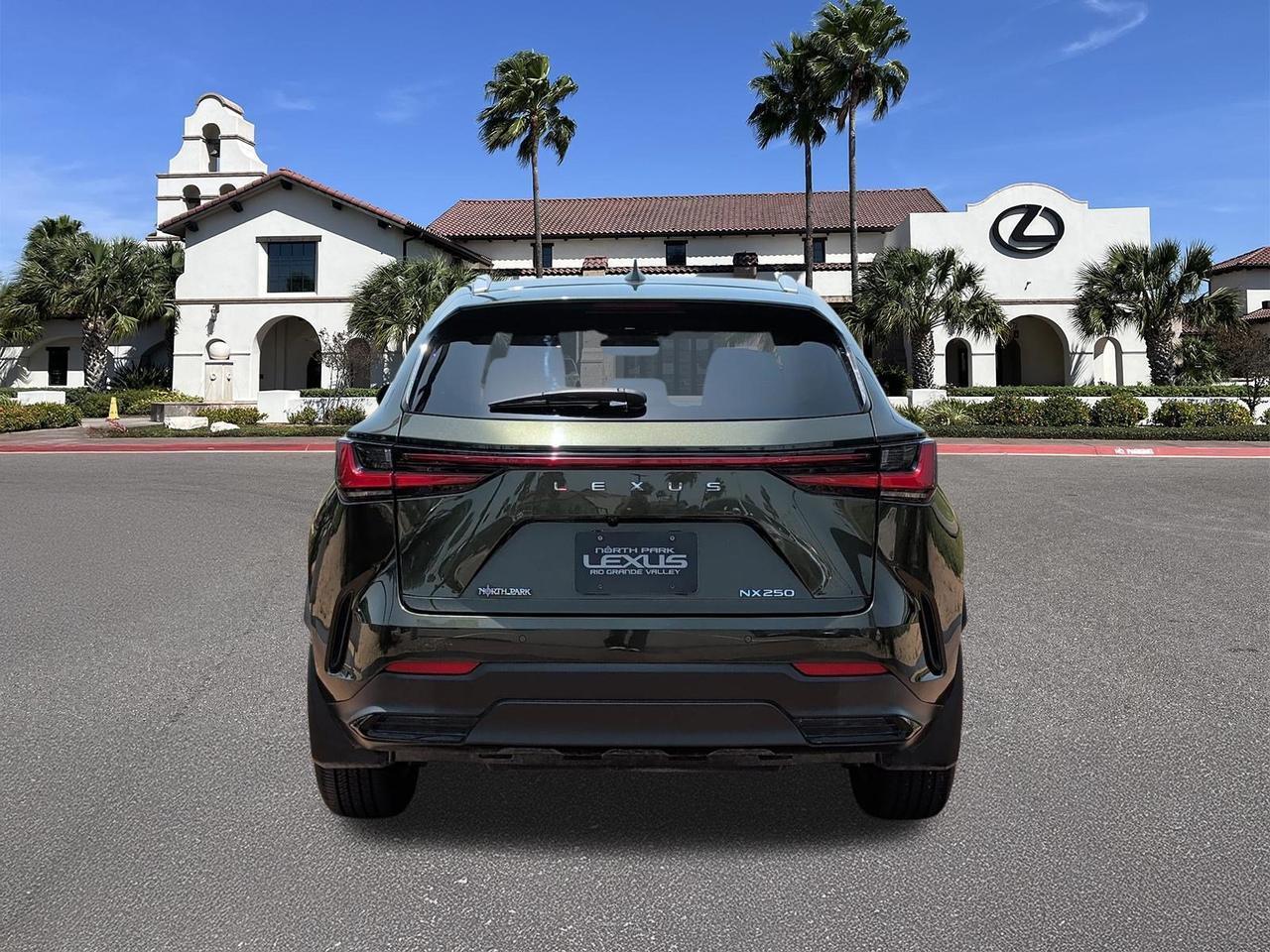 2025 Lexus NX 250