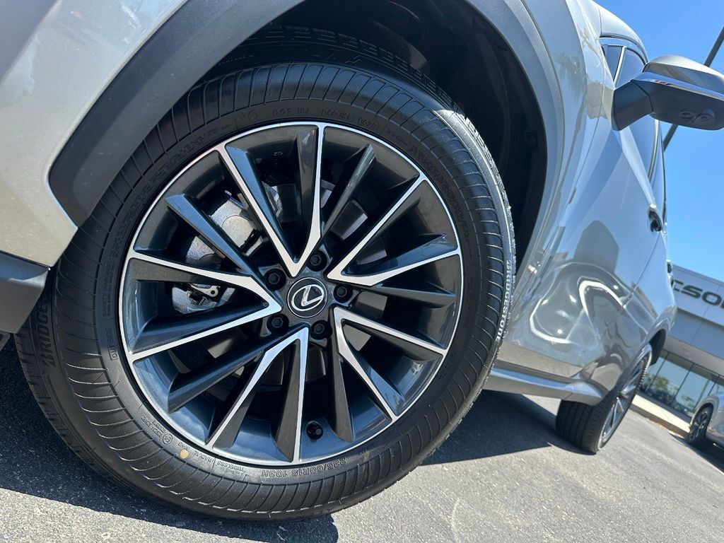 2025 Lexus NX 350 Premium