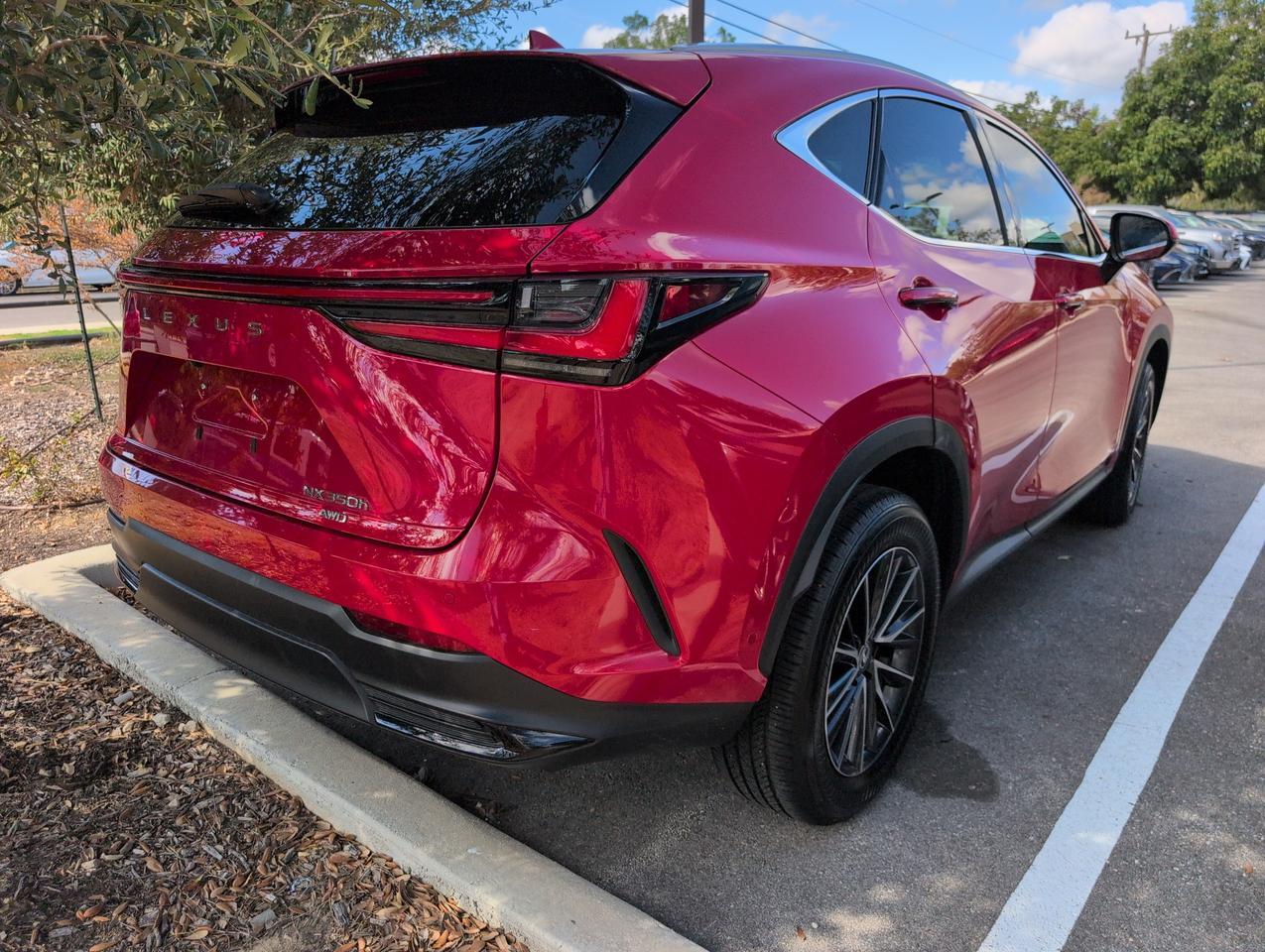 2025 Lexus NX 350h Luxury