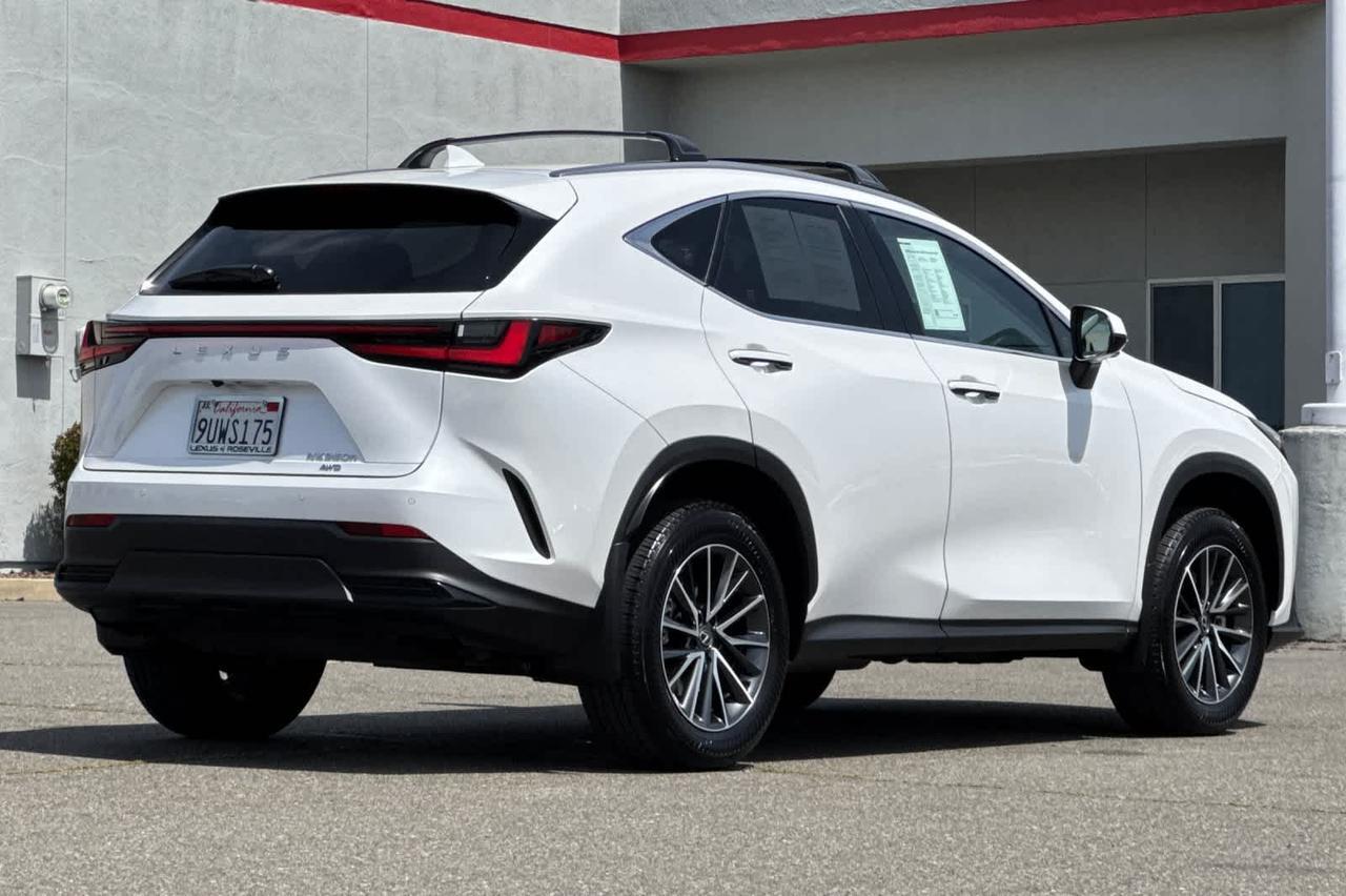 2025 Lexus NX 350h Premium