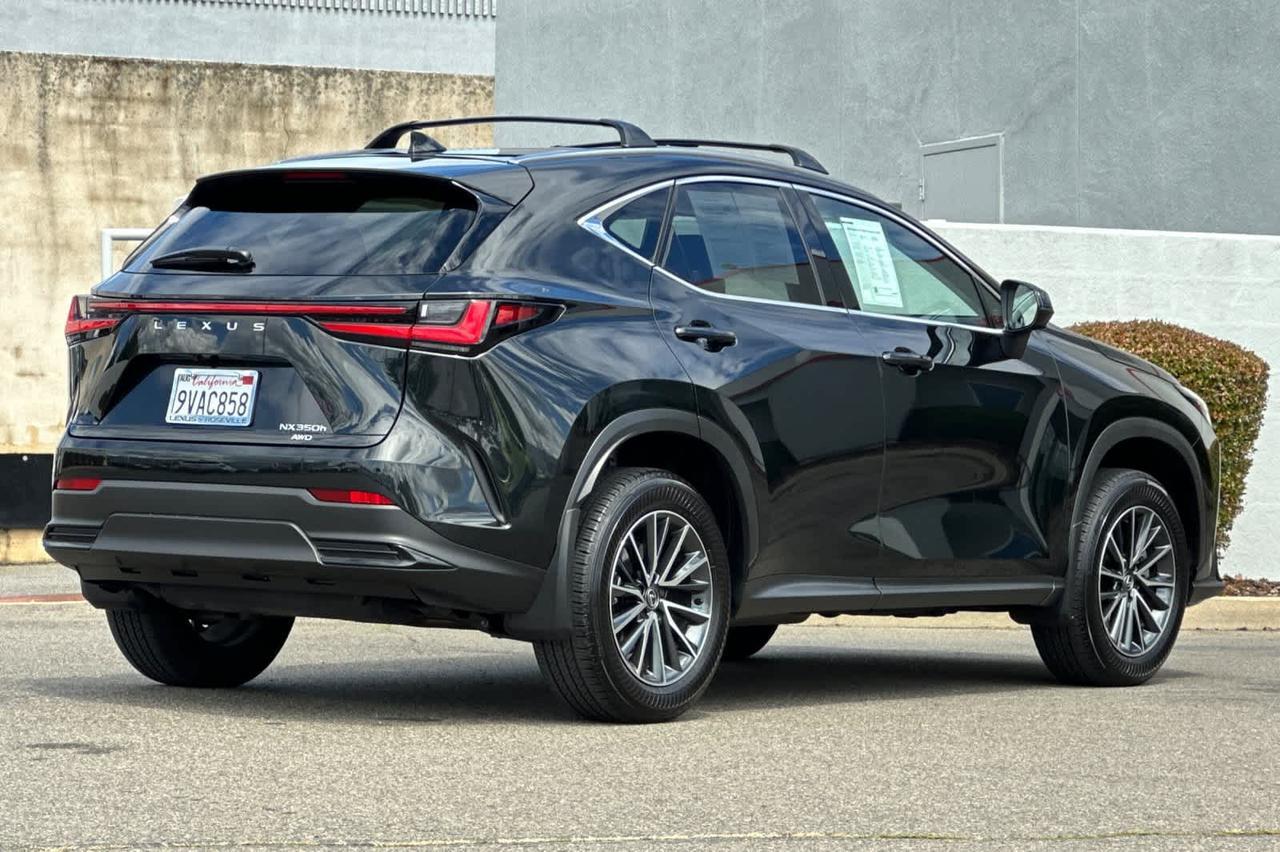 2025 Lexus NX 350h Premium