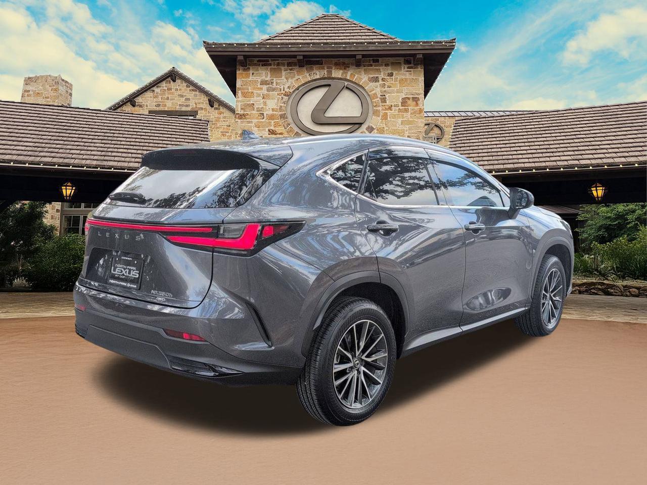 2025 Lexus NX 350h Premium