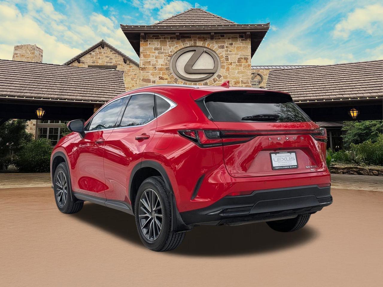 2025 Lexus NX 350h Premium
