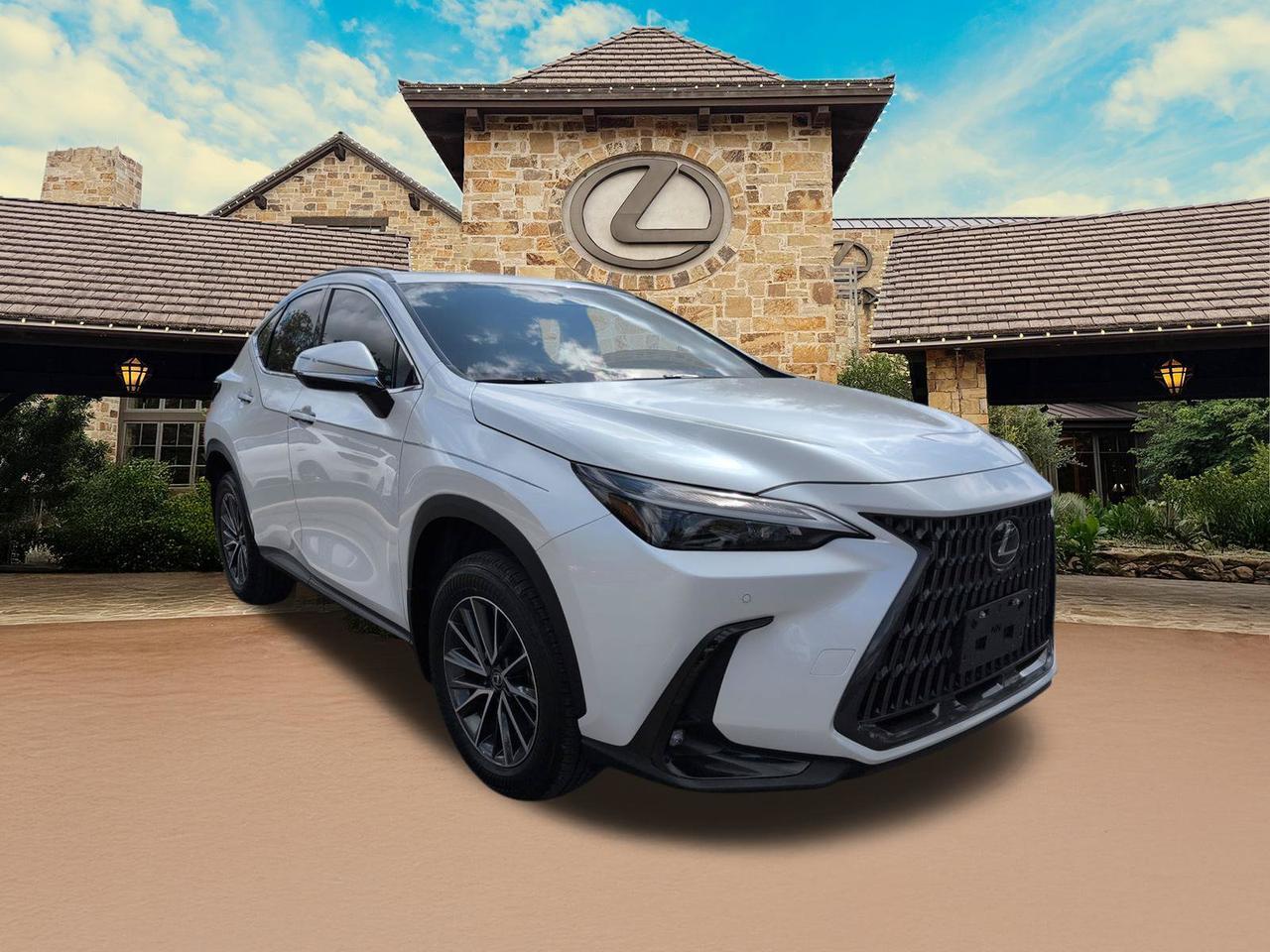 2025 Lexus NX 350h Premium