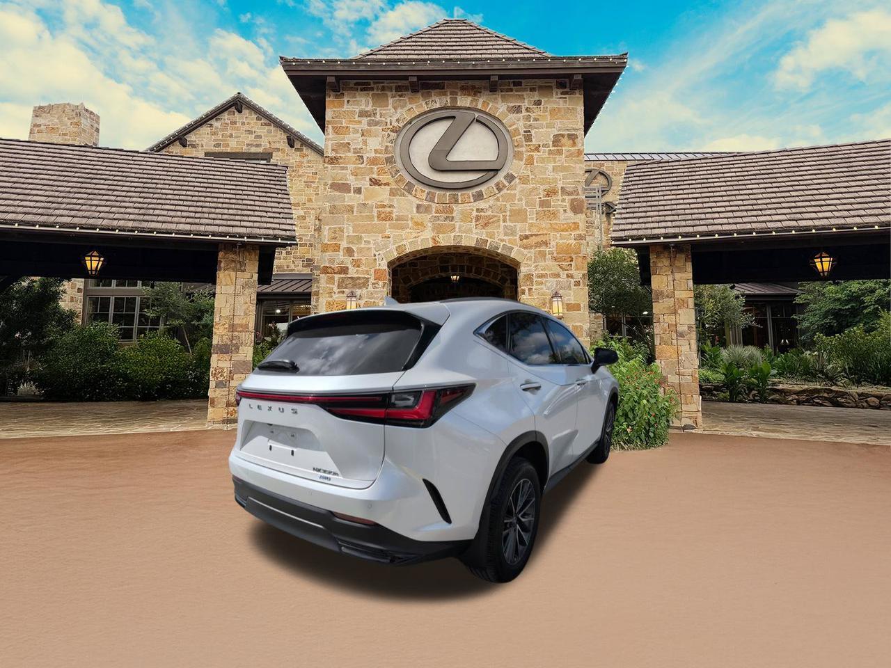 2025 Lexus NX 350h Premium