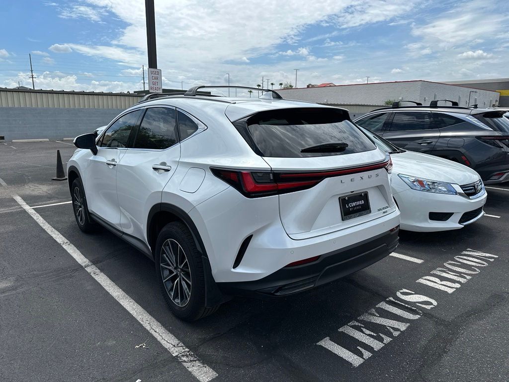 2025 Lexus NX 350h Premium