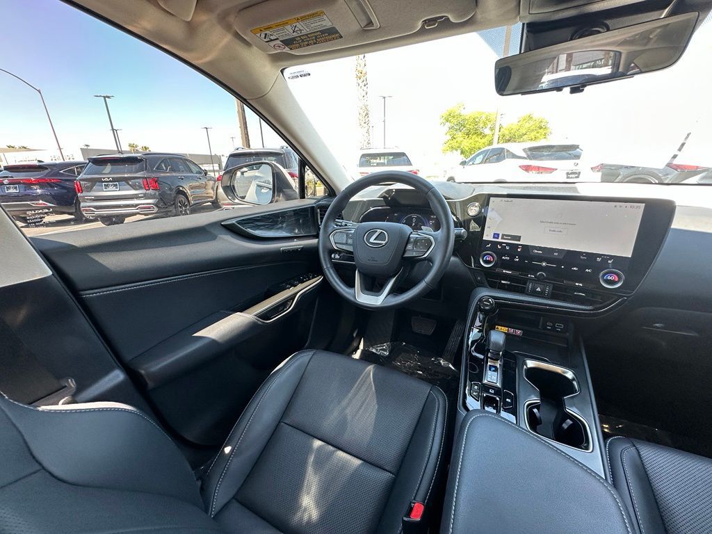 2025 Lexus NX 350h Premium Tucson AZ