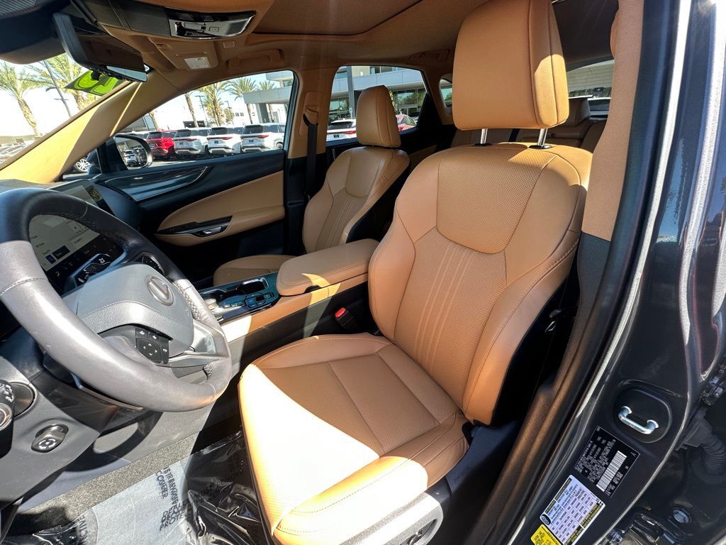 2025 Lexus NX 350h Premium Tucson AZ