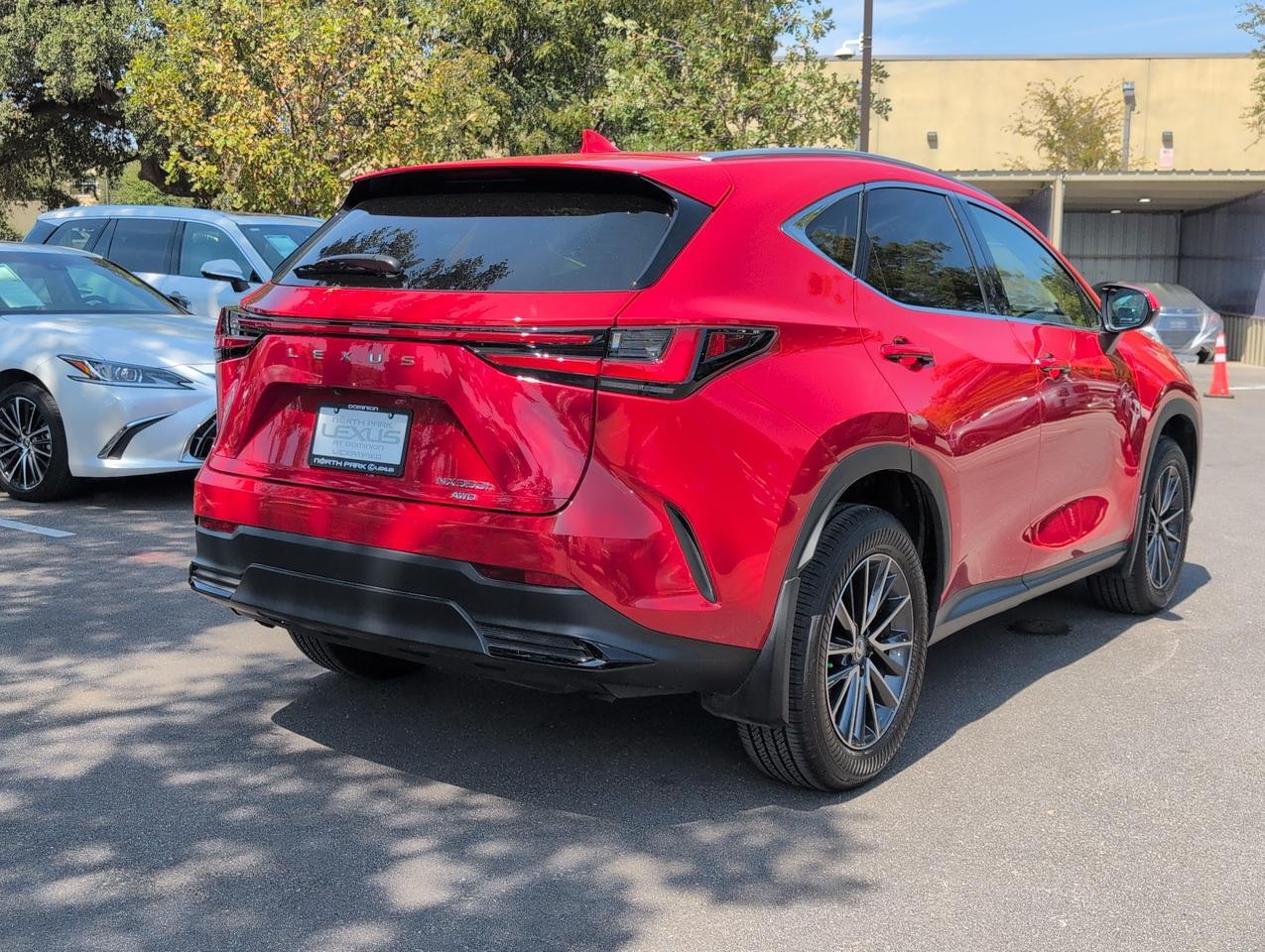 2025 Lexus NX 350h