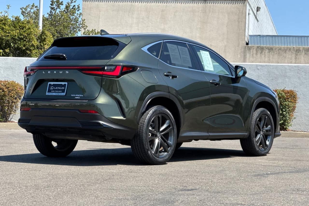 2025 Lexus NX 450h PLUS Luxury
