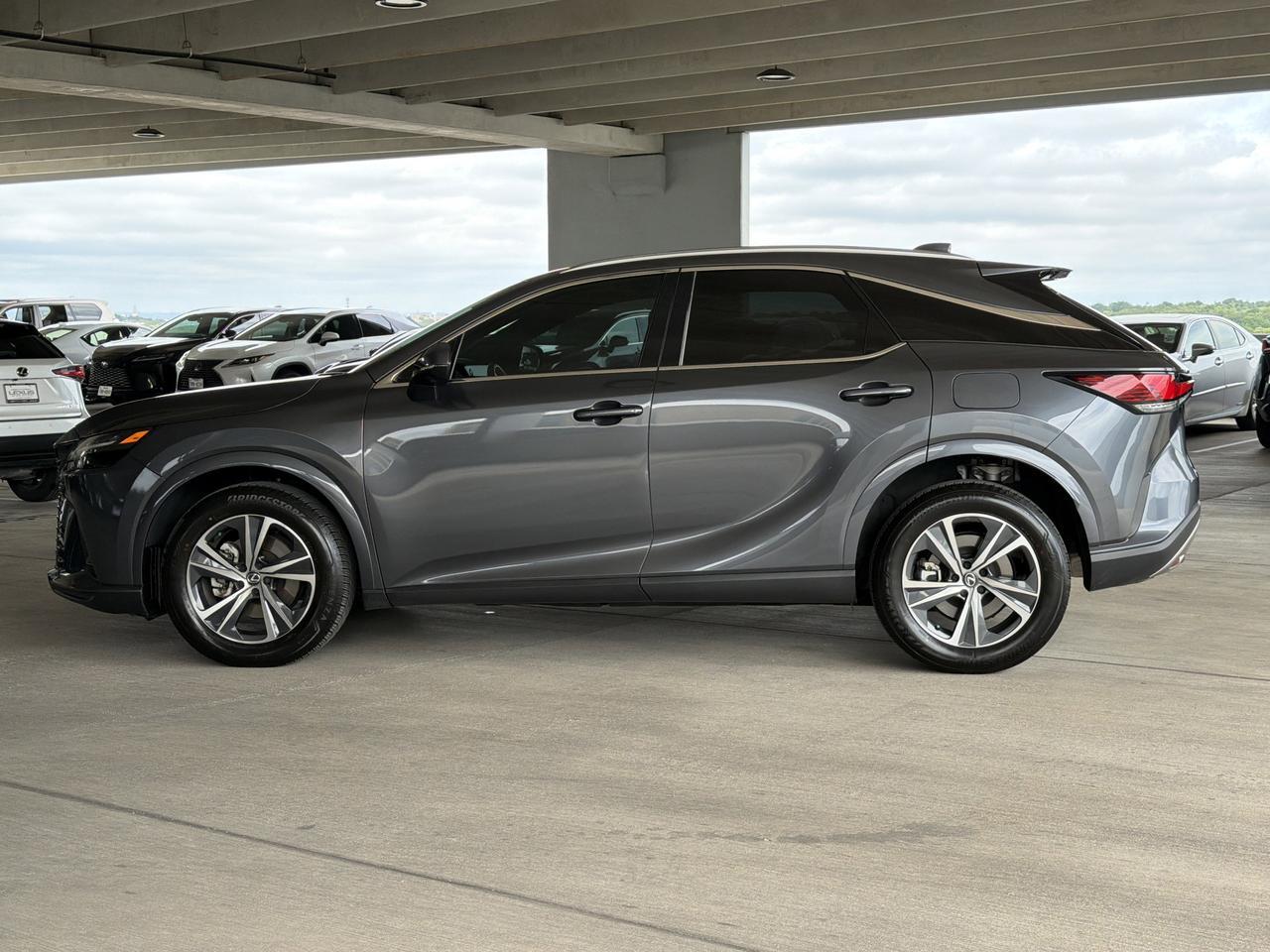2025 Lexus RX