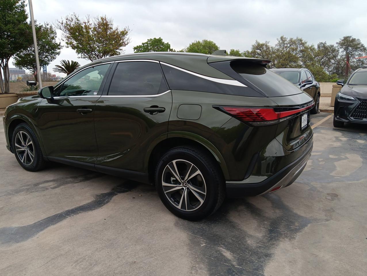 2025 Lexus RX 350 Premium