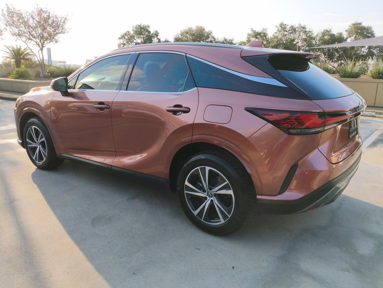 2025 Lexus RX 350 Premium