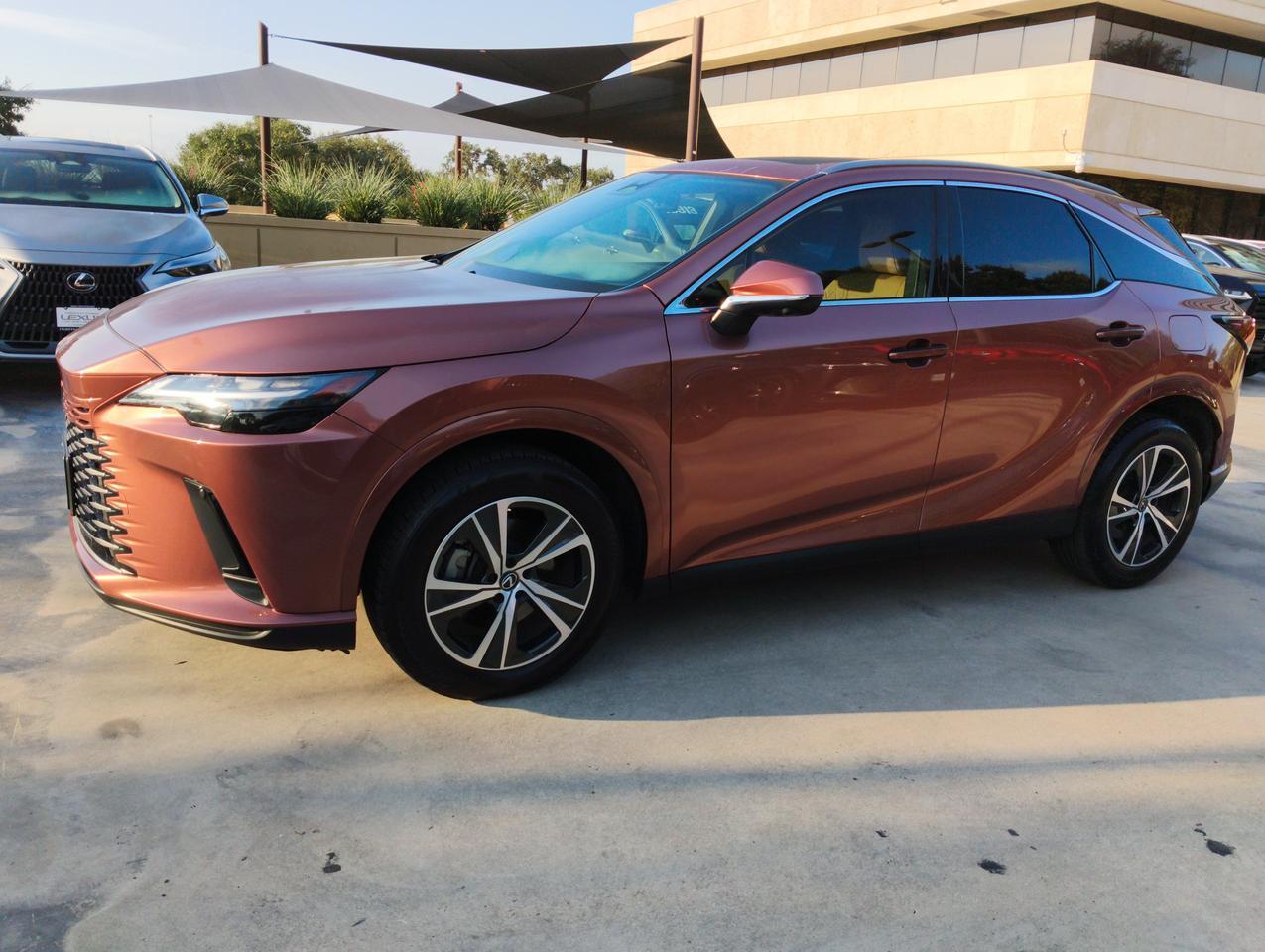 2025 Lexus RX 350 Premium