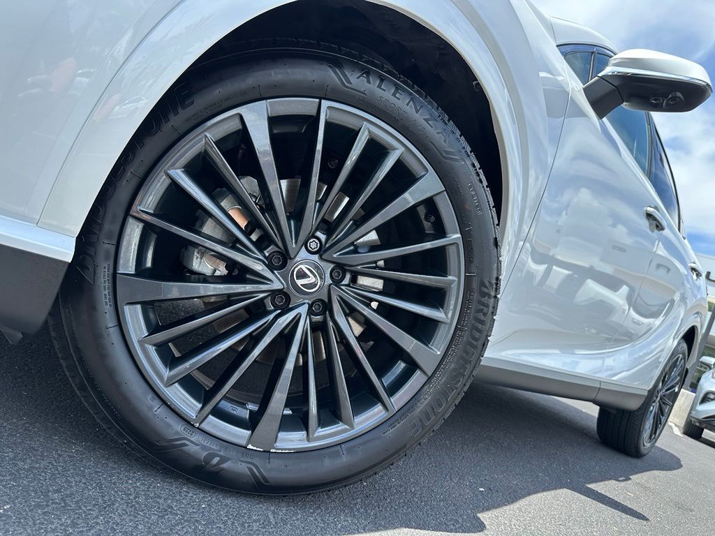 2025 Lexus RX 350h Premium Plus