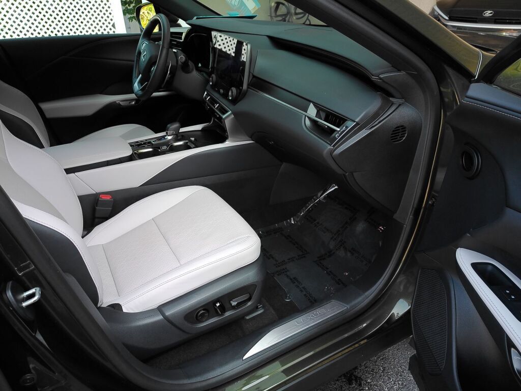 2025 Lexus RX 350h Premium Plus Richmond VA