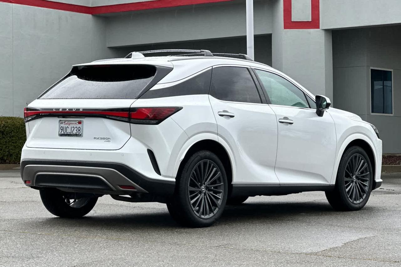 2025 Lexus RX 350h Premium