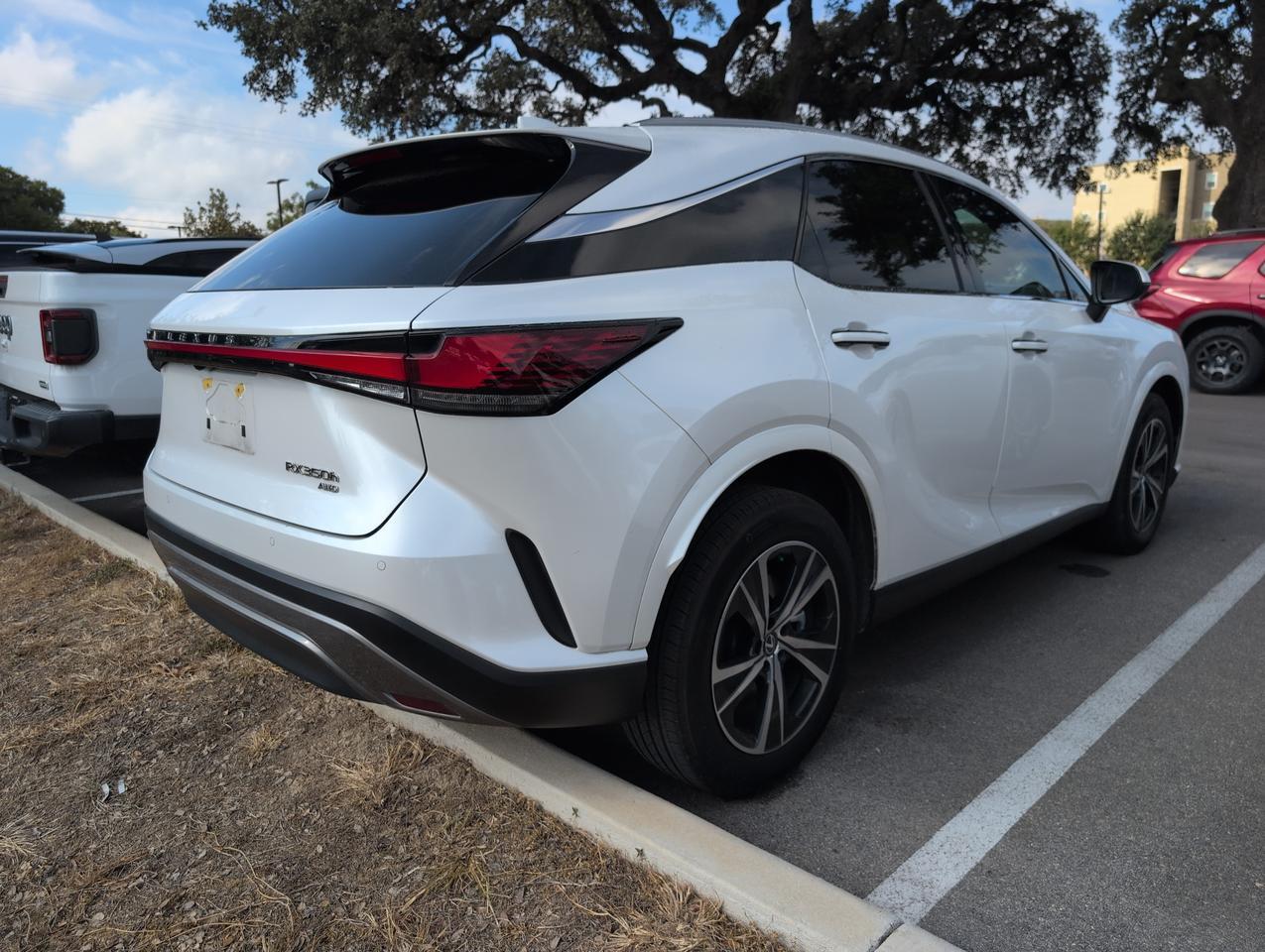2025 Lexus RX 350h Premium