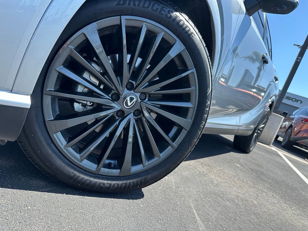 2025 Lexus RX 350h Premium