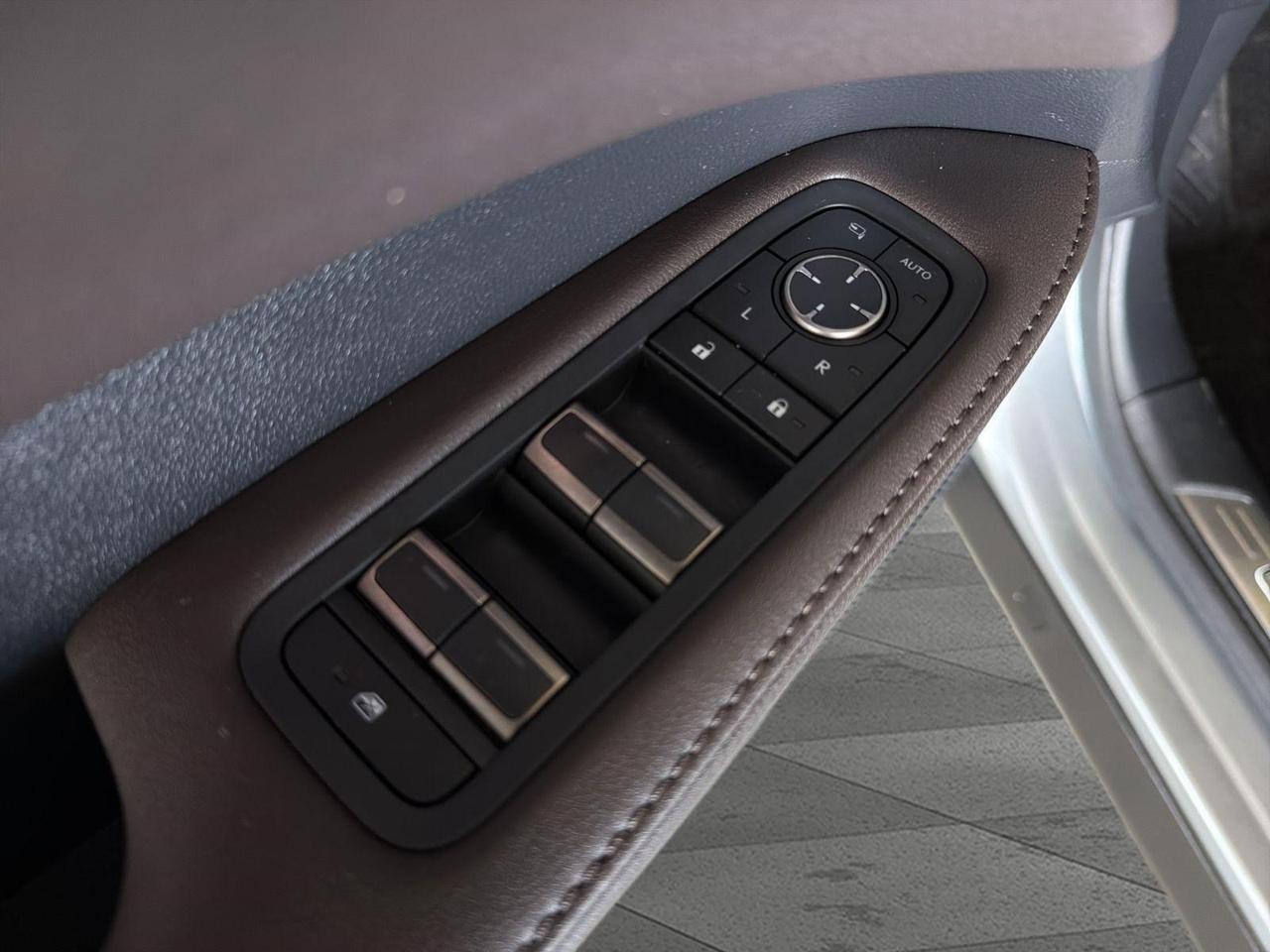 2025 Lexus RX 450h+ Luxury San Antonio TX