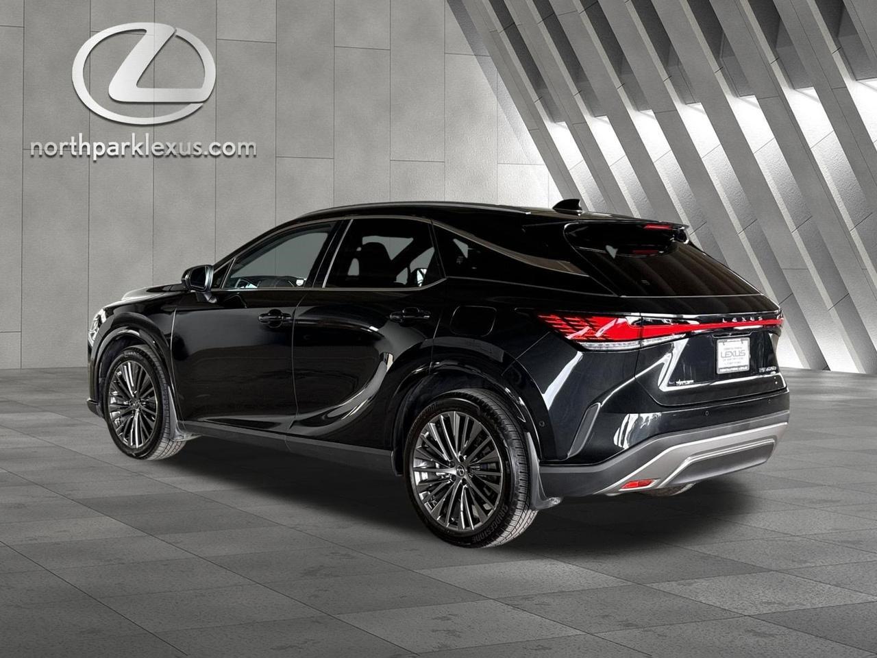 2025 Lexus RX 450h+ Luxury