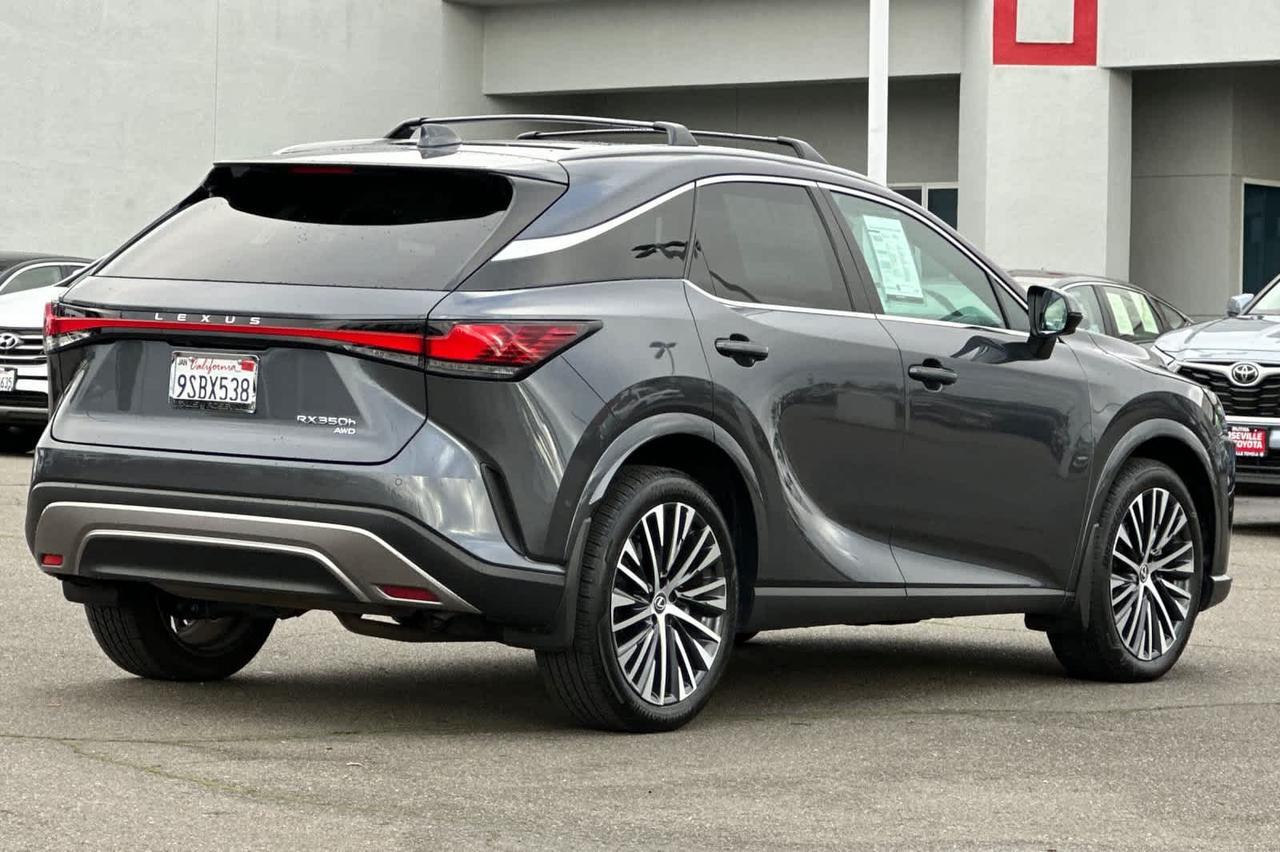 2025 Lexus RX Premium Plus