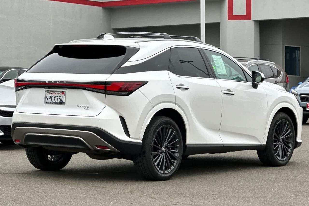 2025 Lexus RX Premium