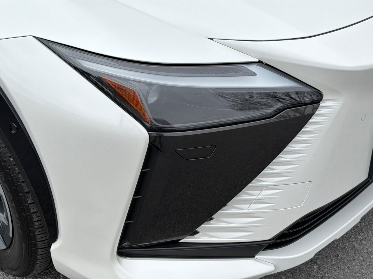 2025 Lexus RZ 450e Premium Hagerstown MD