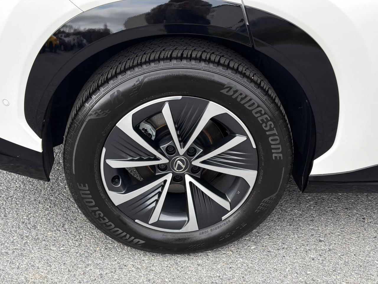 2025 Lexus RZ 450e Premium Hagerstown MD