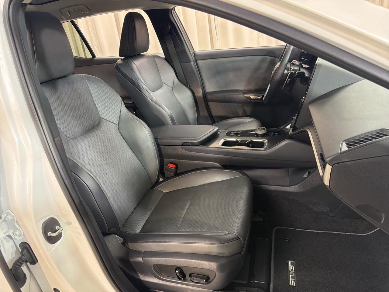 2025 Lexus RZ 450e Premium Annapolis MD