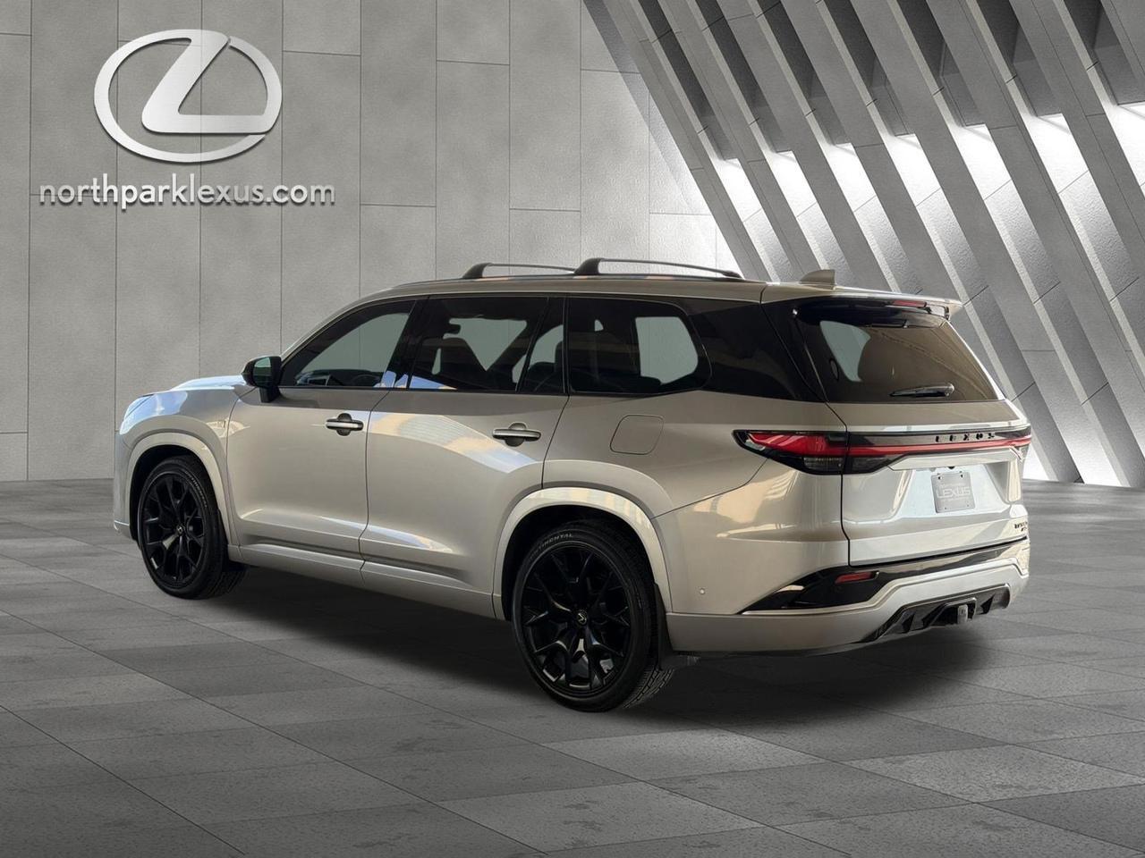 2025 Lexus TX 350 F SPORT Handling