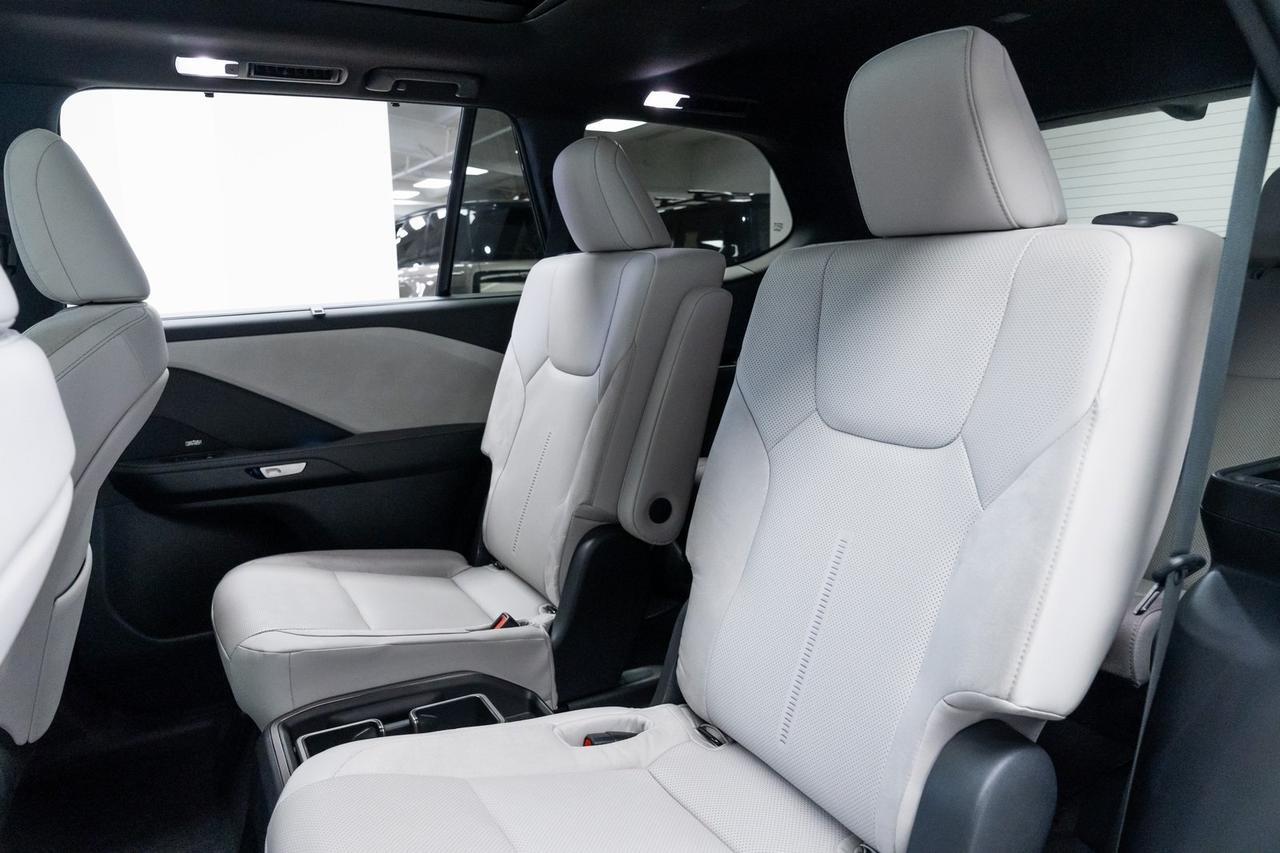 2025 Lexus TX 350 Premium 1 Owner 6 Passenger Mark Levinson Audio Portland OR