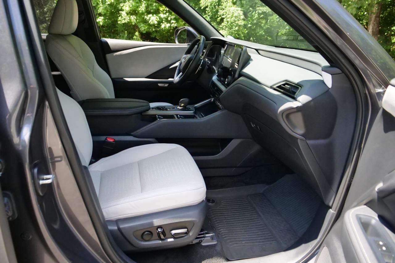 2025 Lexus TX 350 Premium / AWD / Dashcam / Technology Package! Lincolnton NC