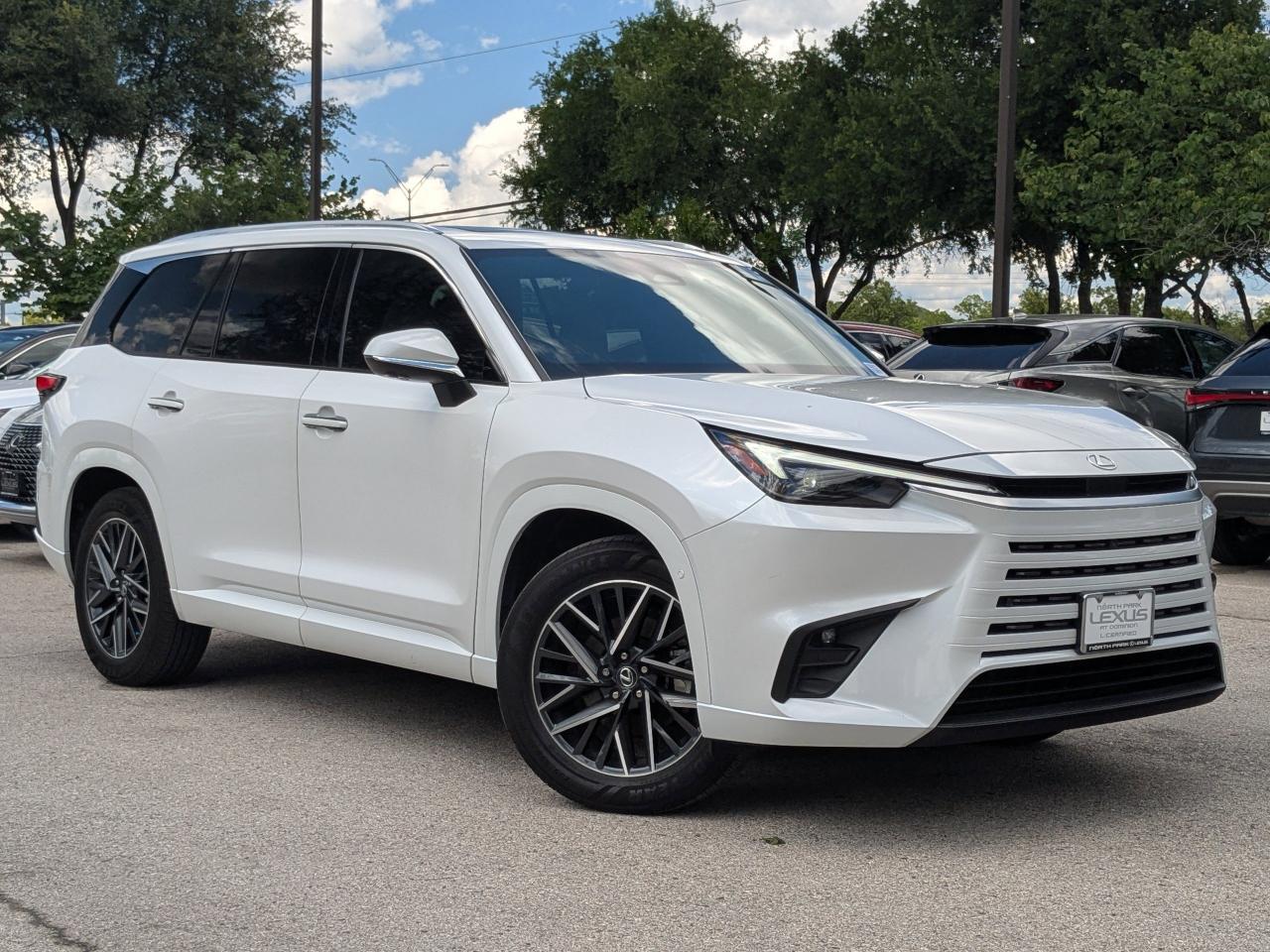 2025 Lexus TX