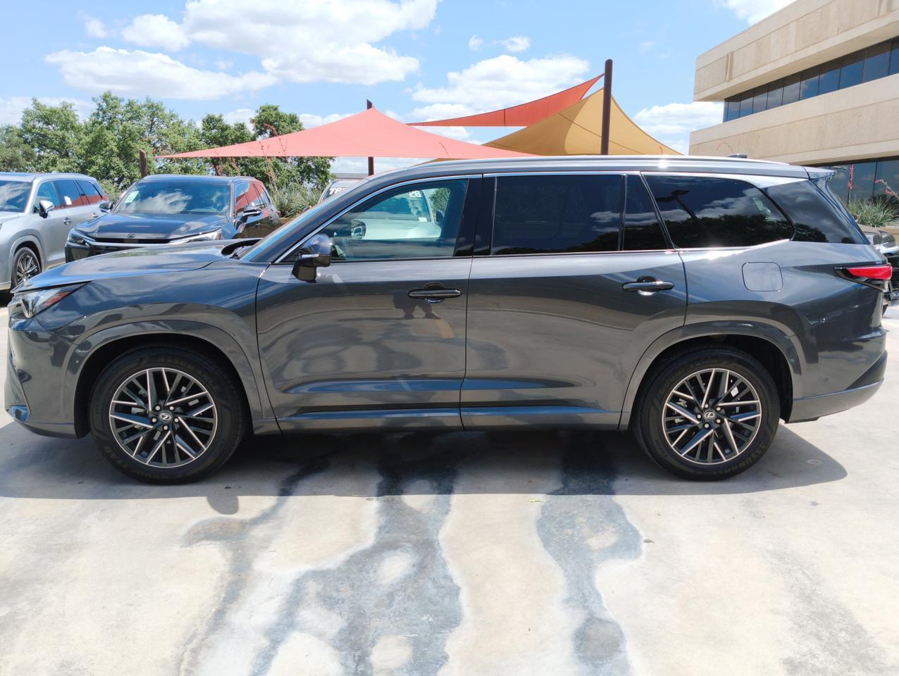 2025 Lexus TX 350 Premium