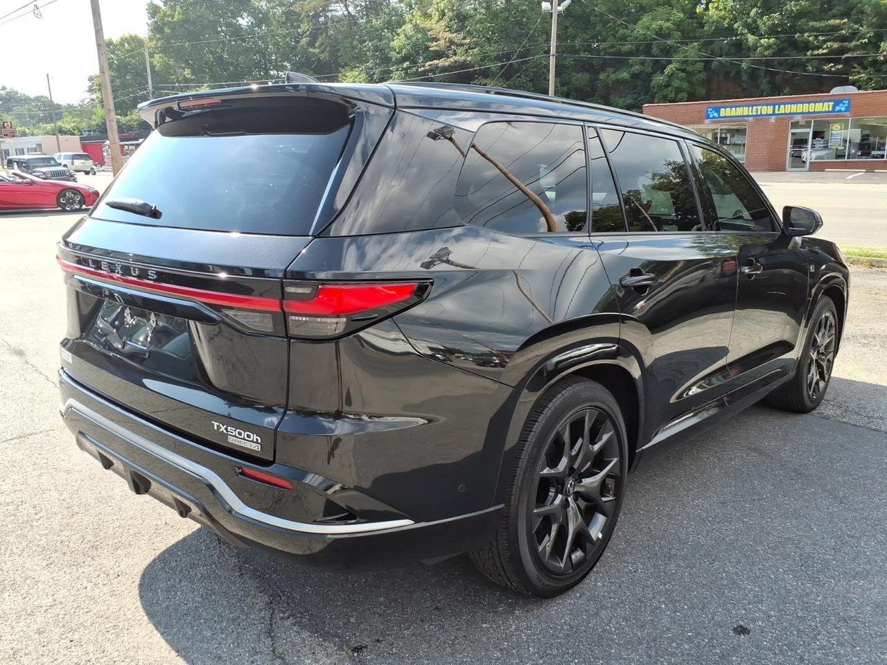 2025 Lexus TX 500h F SPORT Performance Luxury