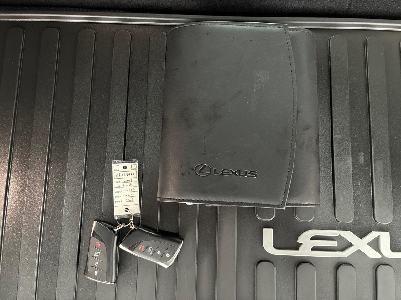 2025 Lexus TX350 Luxury, AWD, Captain's Seats, ML Sound, Tech Pkg, Convenience Pkg, 3k Miles Houston TX