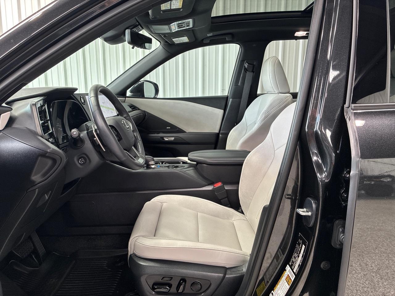 2025 Lexus TX350 Luxury, AWD, Captain's Seats, ML Sound, Tech Pkg, Convenience Pkg, 3k Miles Houston TX