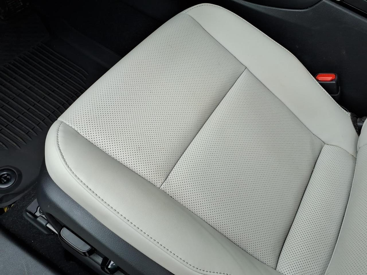 2025 Lexus UX 300h Base Roanoke VA