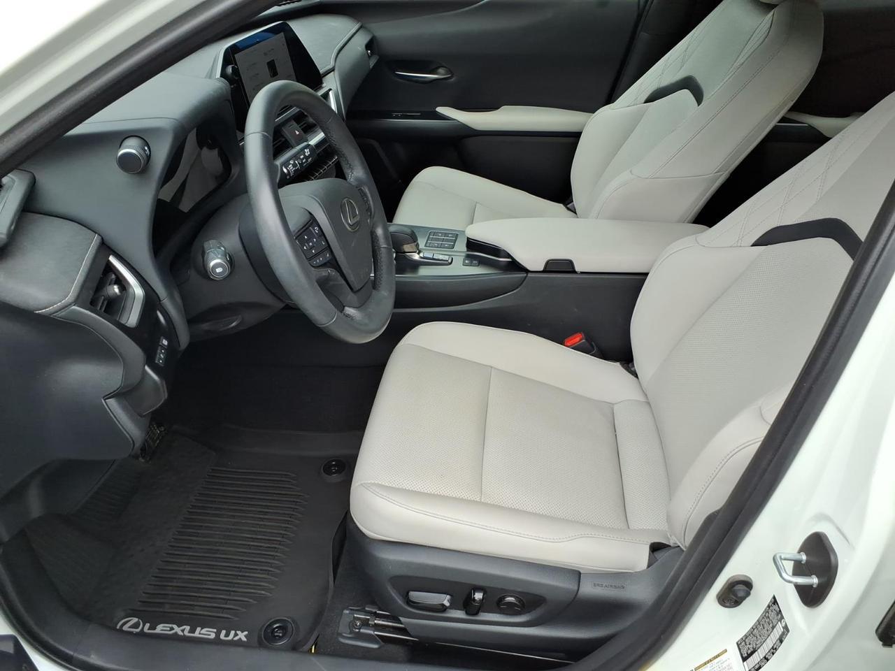 2025 Lexus UX 300h Base Roanoke VA