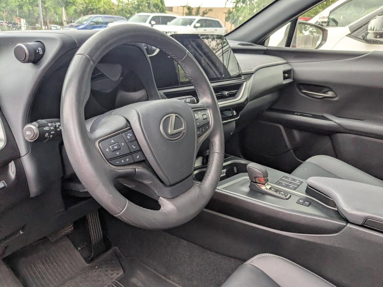 2025 Lexus UX 300h F SPORT Design San Antonio TX