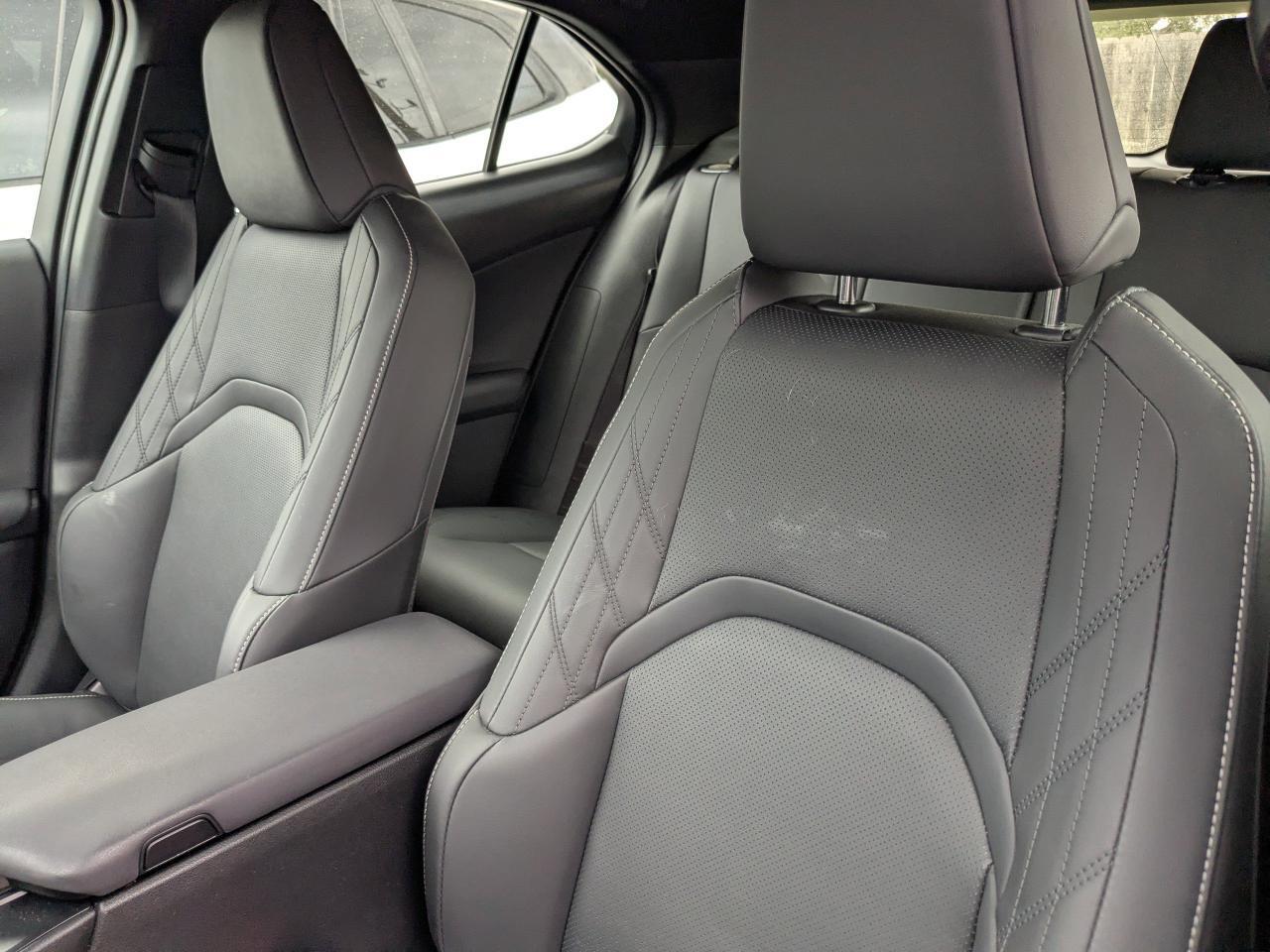 2025 Lexus UX 300h F SPORT Design San Antonio TX