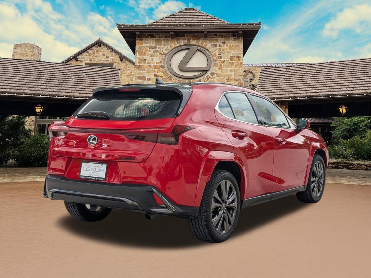 2025 Lexus UX 300h F SPORT Design