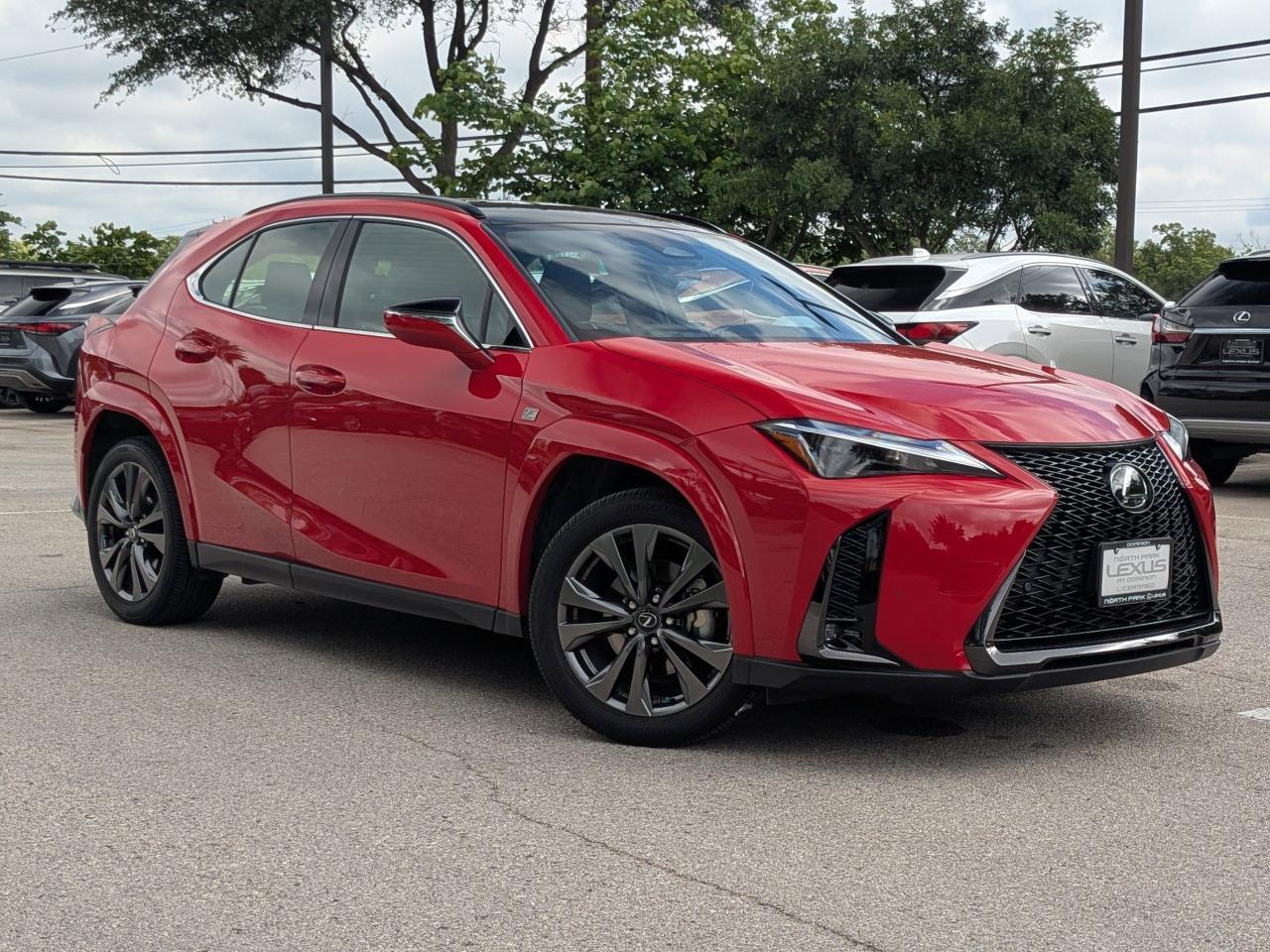 2025 Lexus UX 300h F SPORT Design