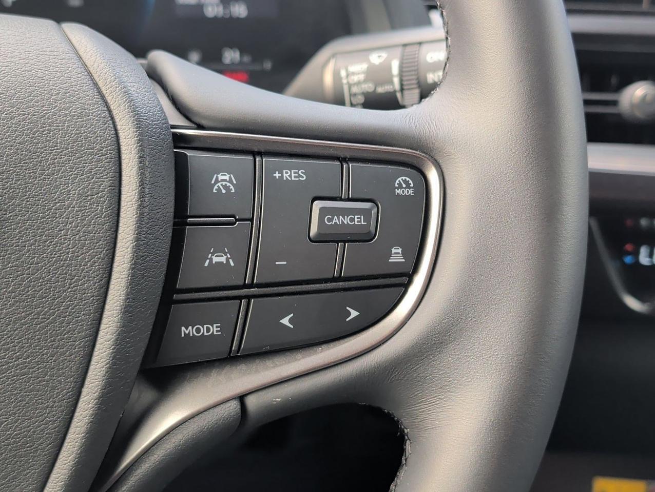 2025 Lexus UX 300h F SPORT Design San Juan TX