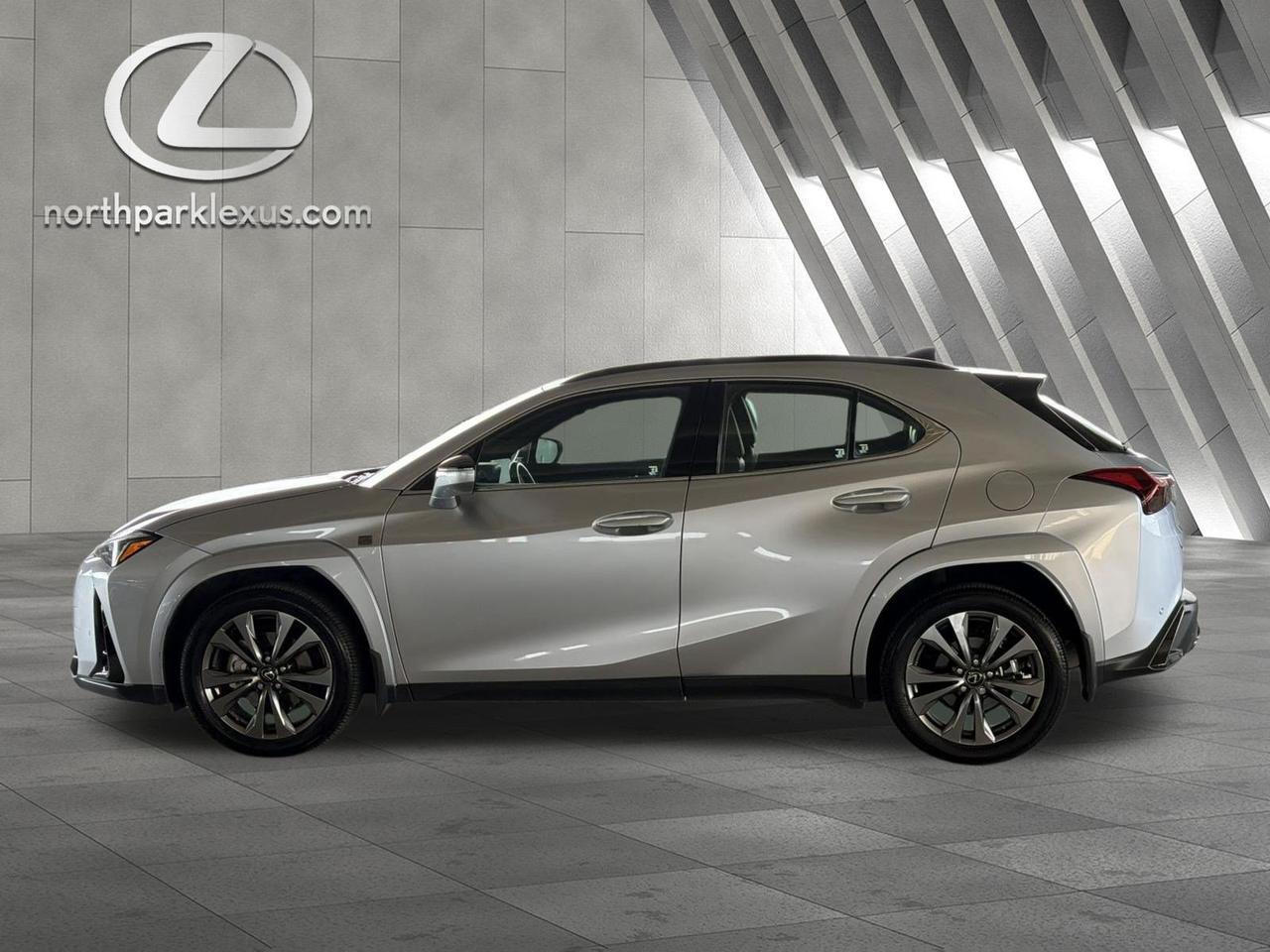 2025 Lexus UX 300h F SPORT Design