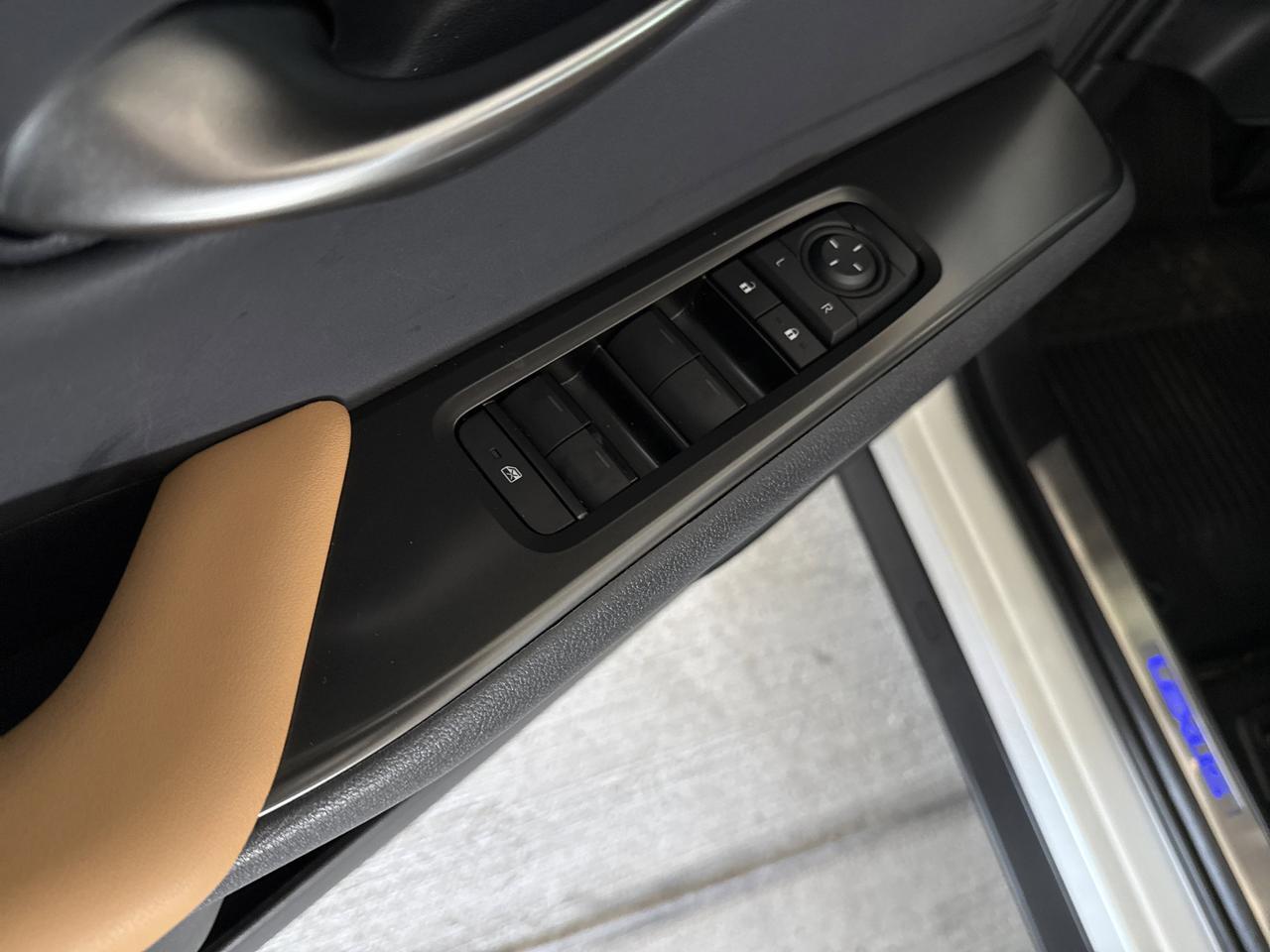 2025 Lexus UX 300h Premium San Antonio TX