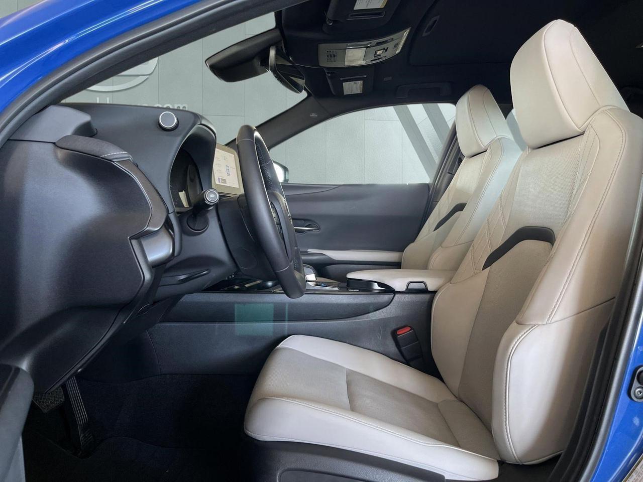 2025 Lexus UX 300h Premium San Antonio TX