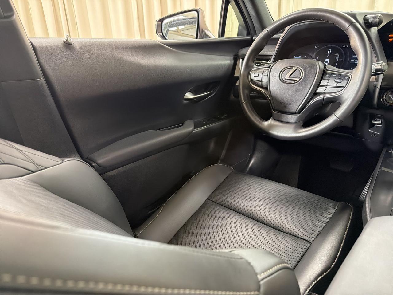 2025 Lexus UX 300h Premium Annapolis MD