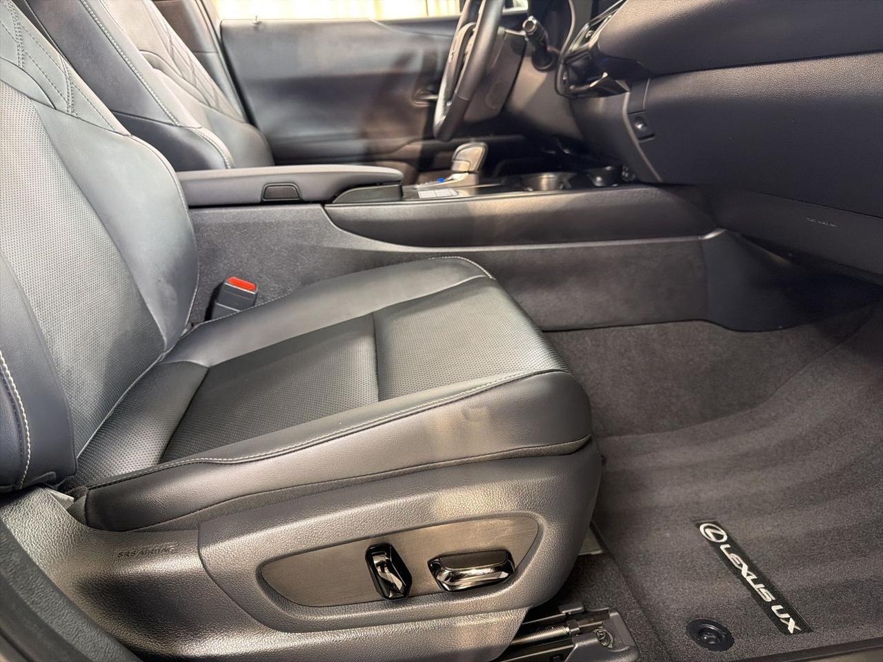 2025 Lexus UX 300h Premium Annapolis MD